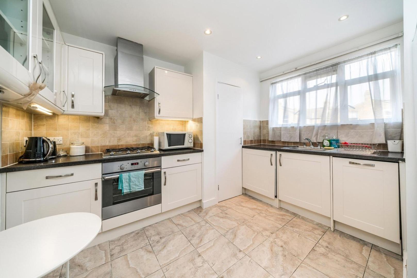 New 2Bd Flat Heart Of Battersea - Close To Station لندن المظهر الخارجي الصورة